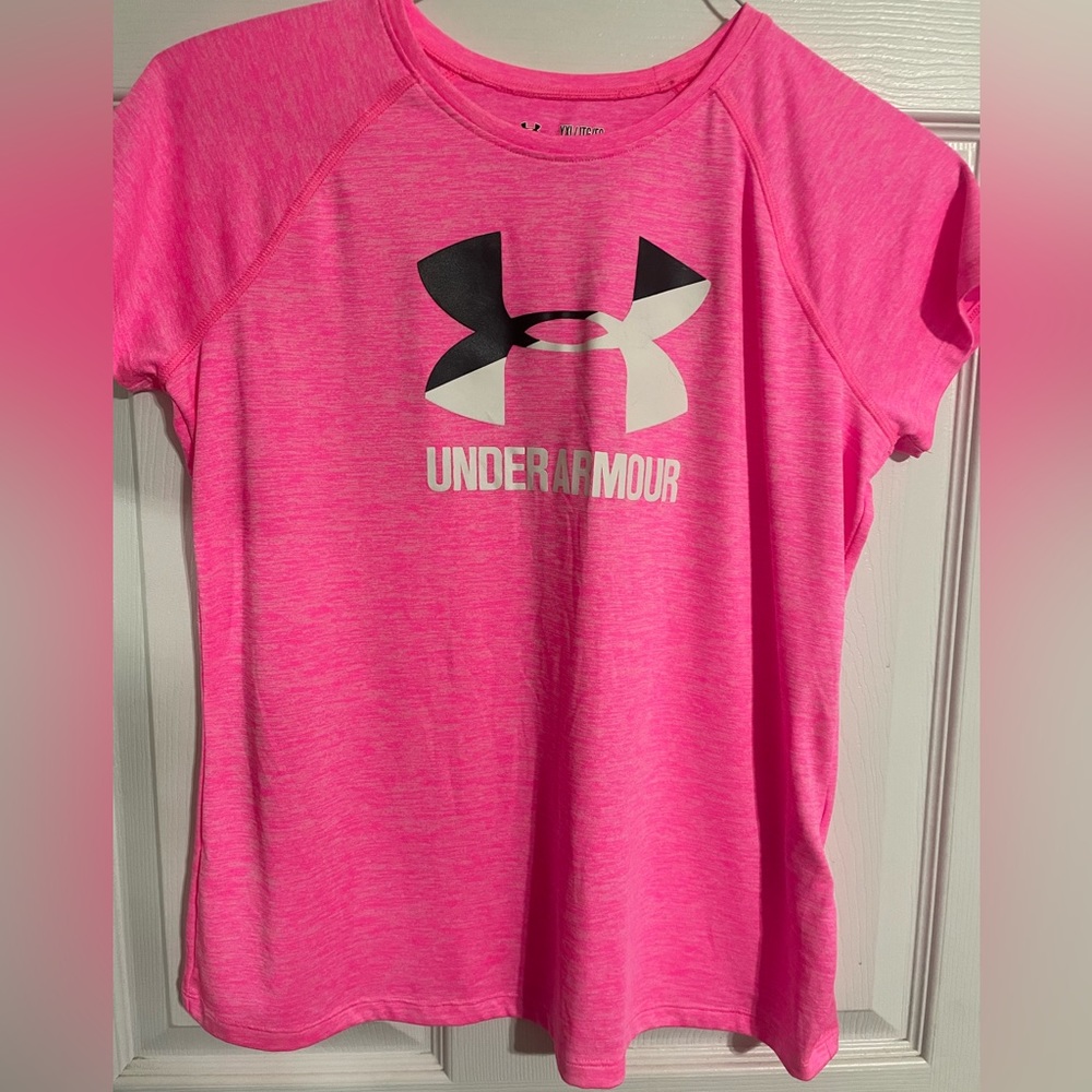 Under Armour YXL Shirt